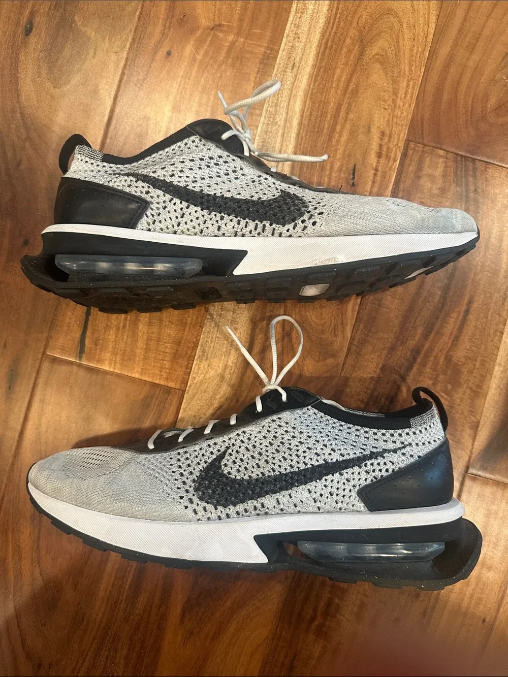 Nike Air Max Flyknit Racer Men's Running Shoes - White/Black